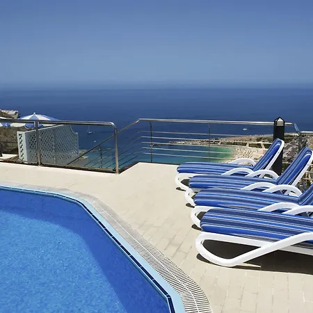 Club Jardin Apartahotel