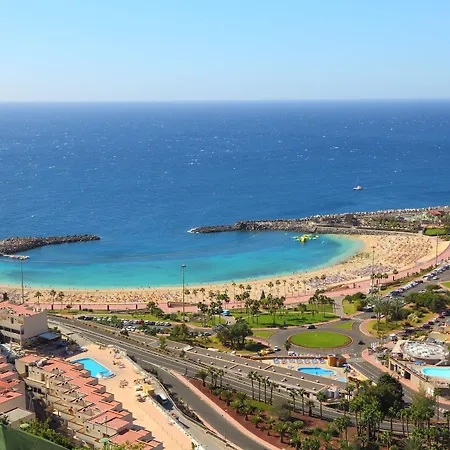 Club Jardin Aparthotel 4*