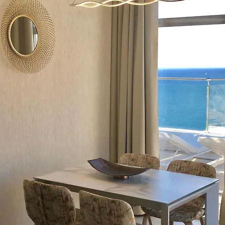 Club Jardin Aparthotel 4*