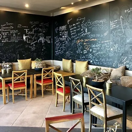 公寓式酒店 阿马多雷斯花园俱乐部假日酒店 4*